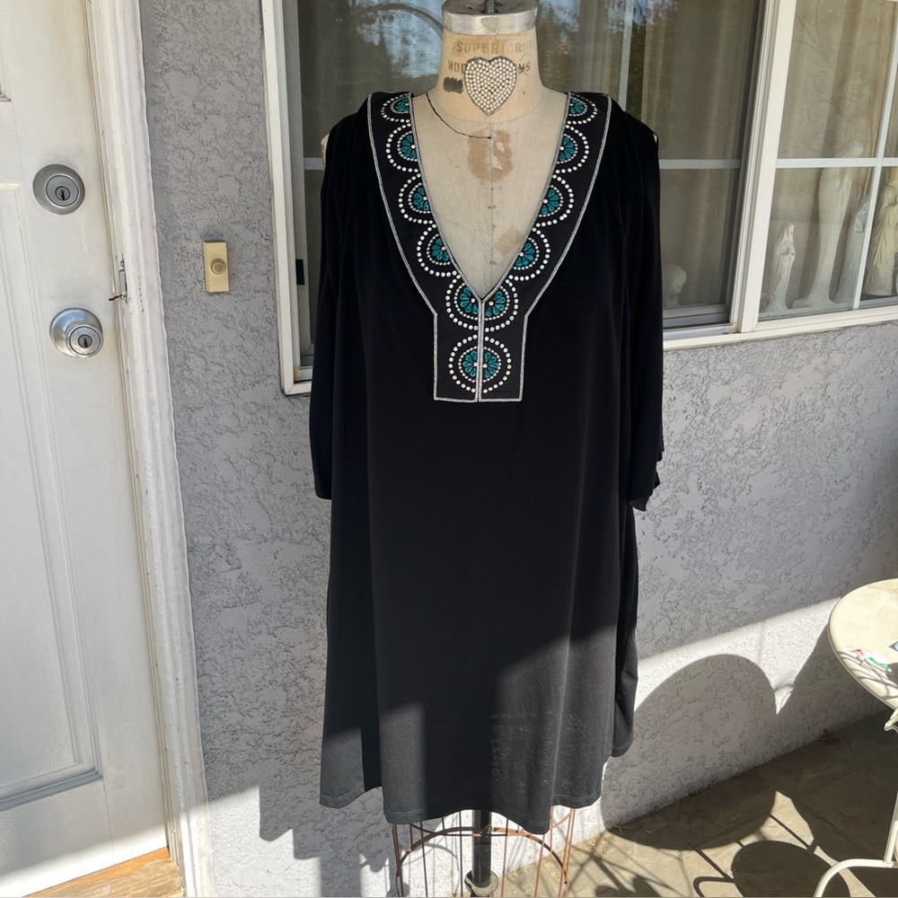 Embroidered Black Tunic with Turquoise and White Beading 1X DOTTI open shoulder
